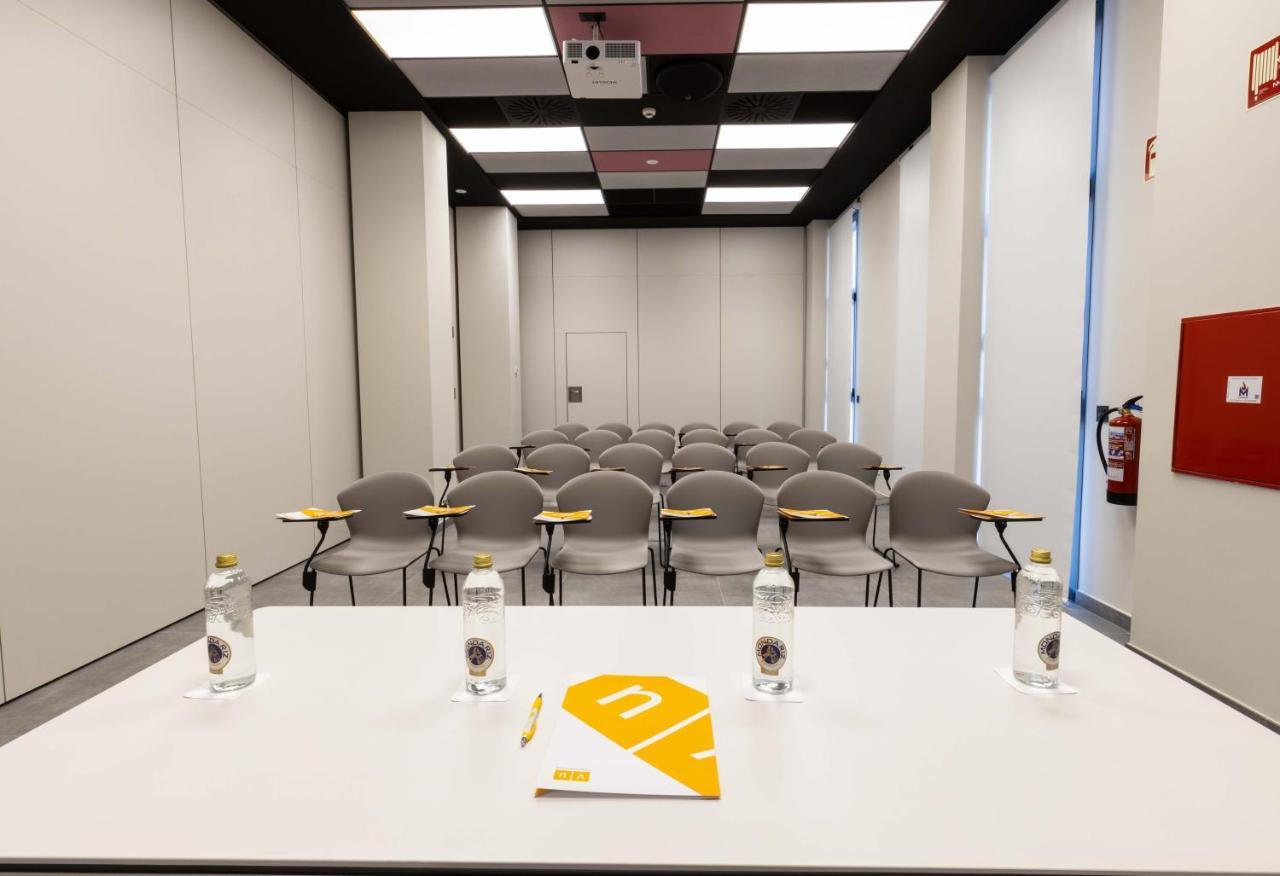 Villa Alojamiento Y Congresos - Villa Universitaria San Vicente Raspeig Eksteriør billede