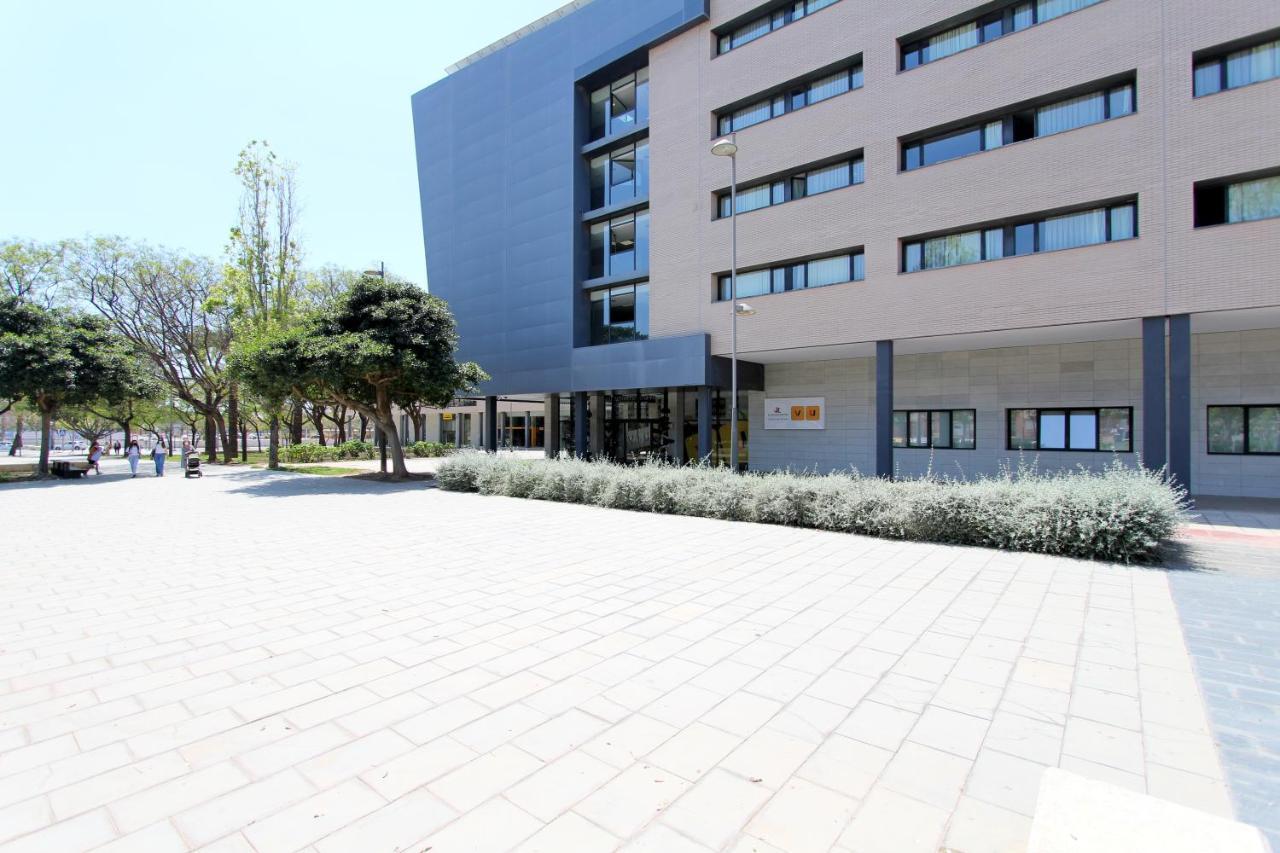 Villa Alojamiento Y Congresos - Villa Universitaria San Vicente Raspeig Eksteriør billede