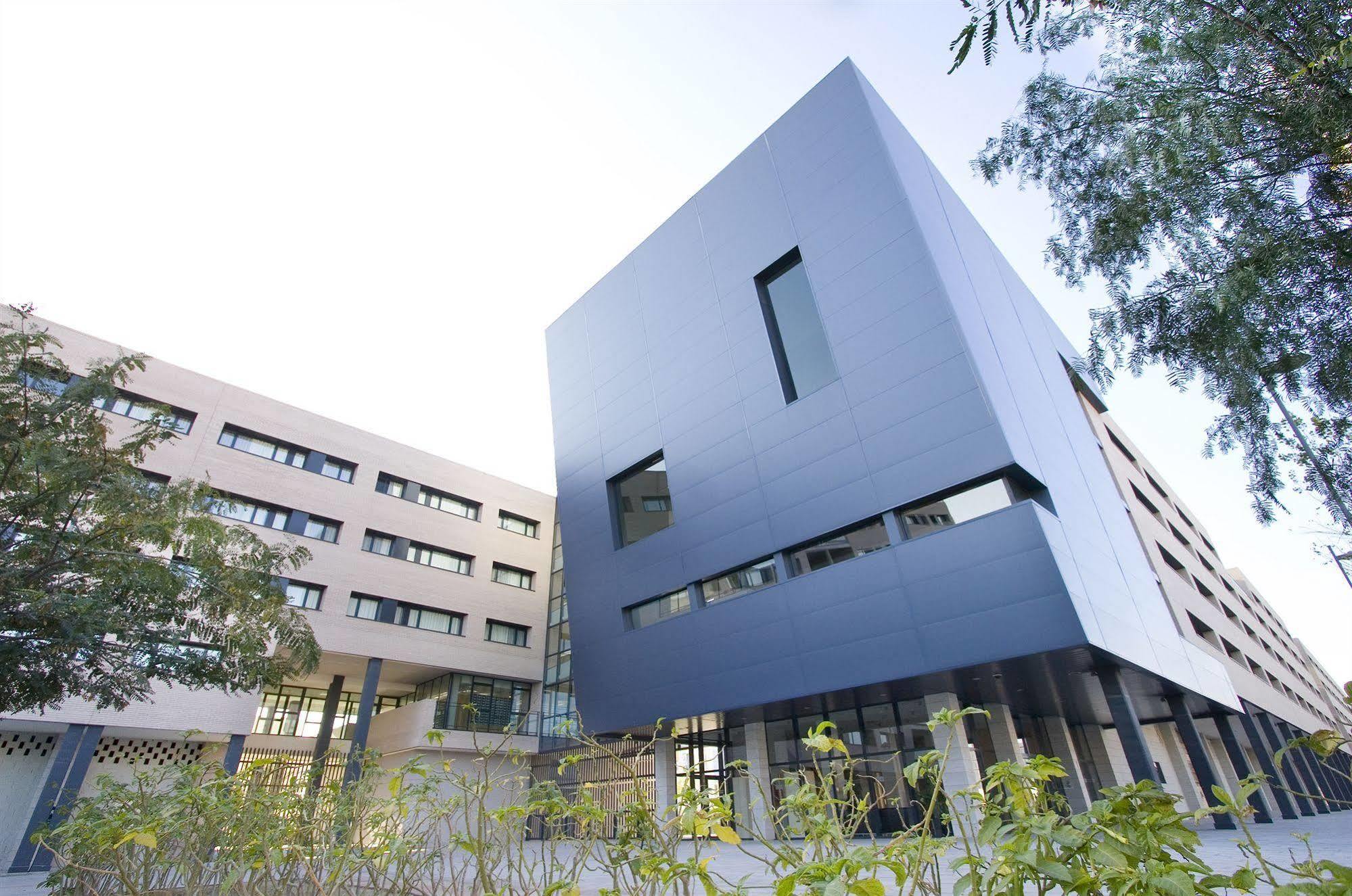 Villa Alojamiento Y Congresos - Villa Universitaria San Vicente Raspeig Eksteriør billede